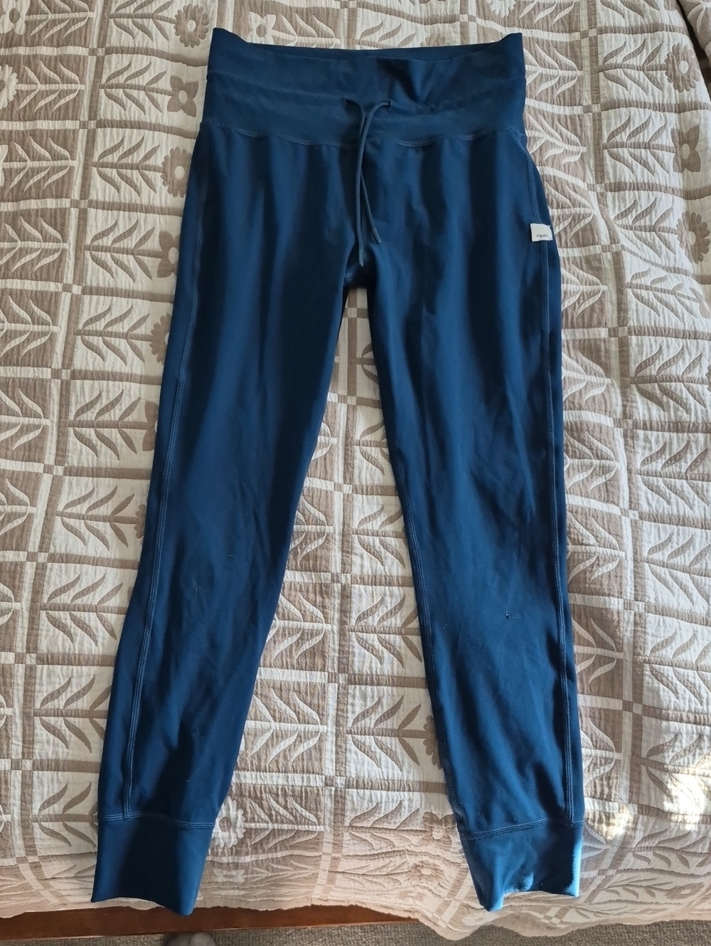 Vuori Navy Blue Women's Drawstring Leggings
